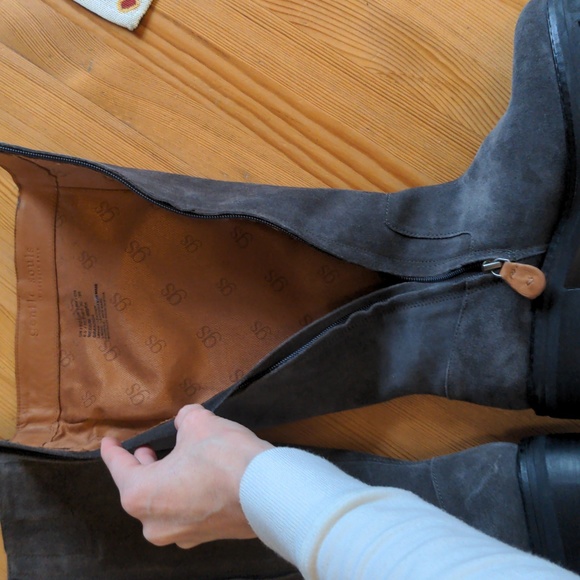 Knee-high Lug sole waterproof boots - Picture 10 of 15